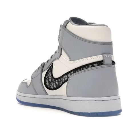 Jordan 1 Retro High Dior