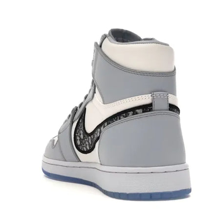 Jordan 1 Retro High Dior