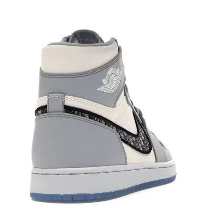 Jordan 1 Retro High Dior