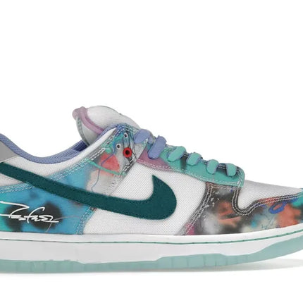 Nike SB Dunk Low Futura Laboratories Bleached Aqua