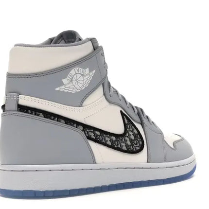 Jordan 1 Retro High Dior